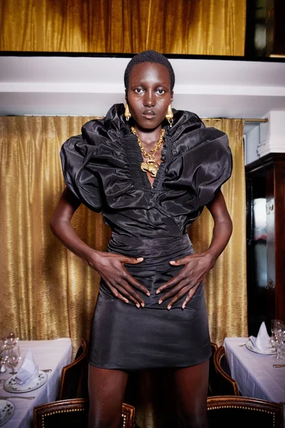 Look 27